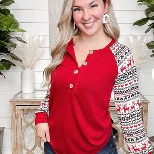 Heimish USA Reindeer Red Henley Lounge Christmas Long Sleeve Sweater Womens NWOT